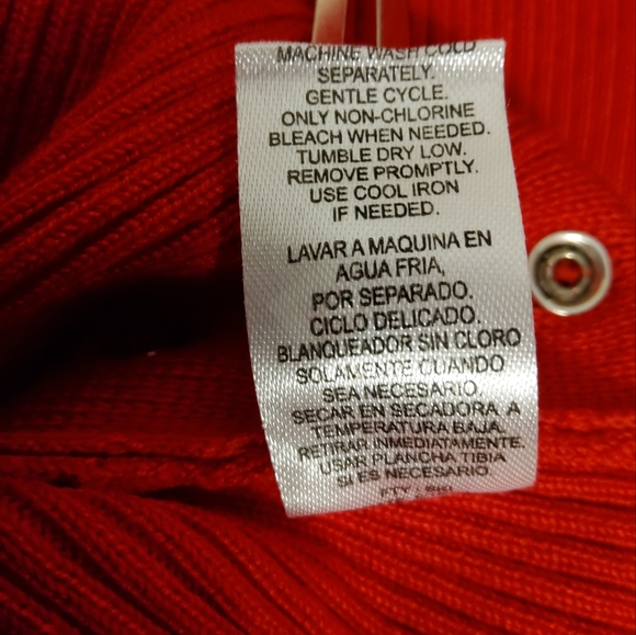 NWT! LOVE ALWAYS OFF SHOULDER LONG SLEEVE BUTTON ACCENT ASYMMETRICAL SZ XL - Picture 7 of 9